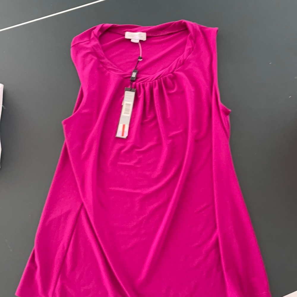 NWT Tahari fuschia tank top.